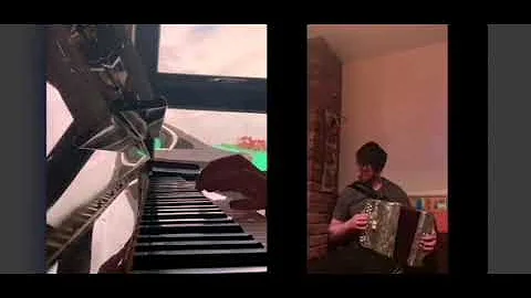 Irish traditional music on (C#/D) Button accordion...