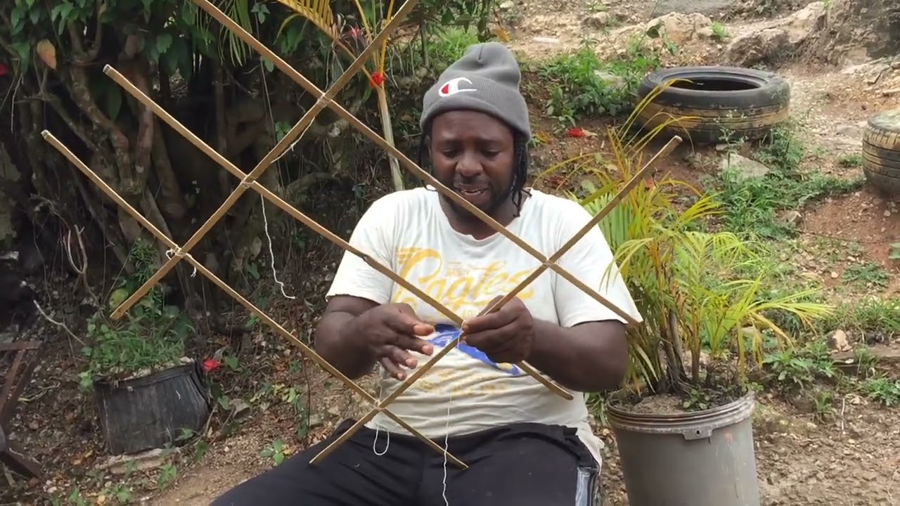 how to make a kite with Jamaicavibez (part1)