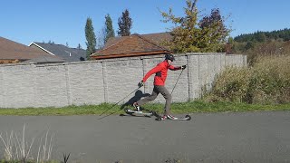 Learning Pole Assisted Glide with Classic Roller Skis