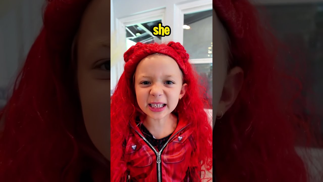 Red Vs Chloe Descendants 4 Disney Riseofred