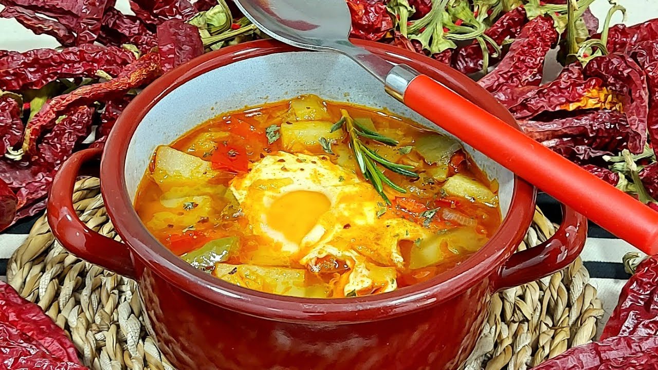 🥣 SOPA SENCILLA DE PATATA Y HUEVO 🥔🥚A LA EXTREMEÑA 🌶 😍 // BEATRIZ COCINA