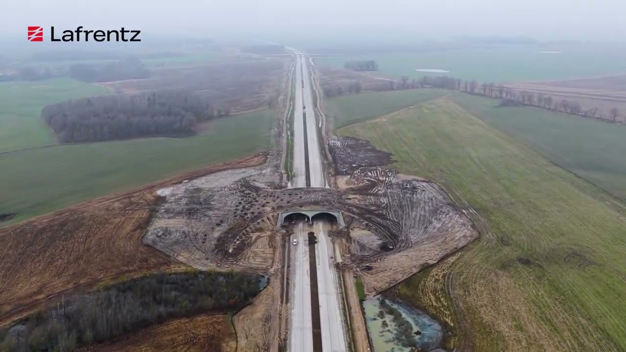 Budowa drogi ekspresowej S6 Bobrowniki - Skórowo  - Listopad 2025 - film z powietrza