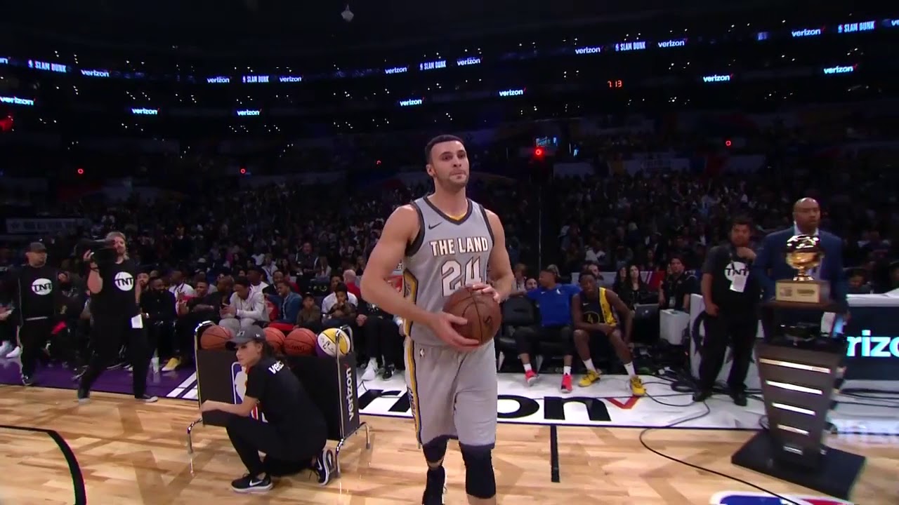 Larry Nance Jr Double Tap Dunk Slam Dunk Contest 2018 NBA AllStar