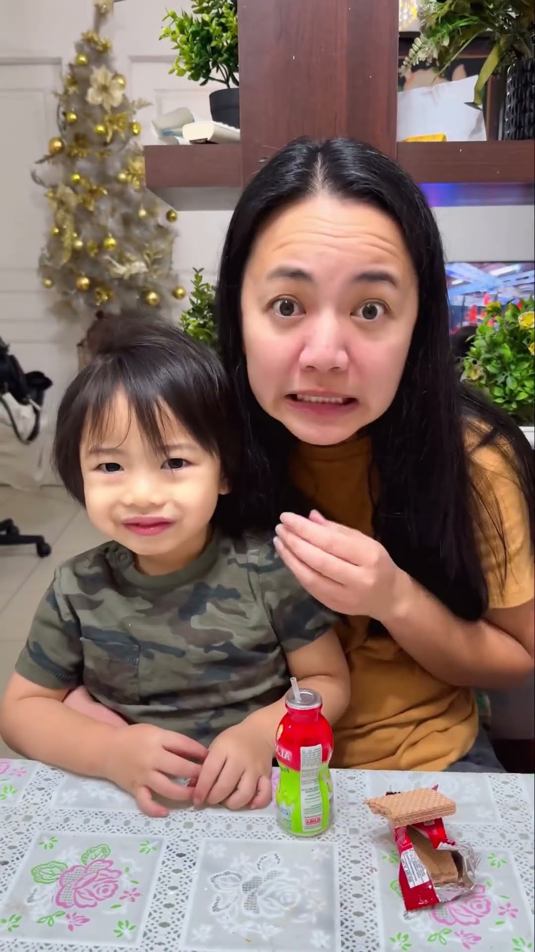 Baby laughs at burping mom ?✅?????❤️?