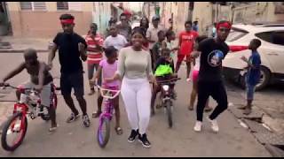 Essences Mih Badd Official Music Video