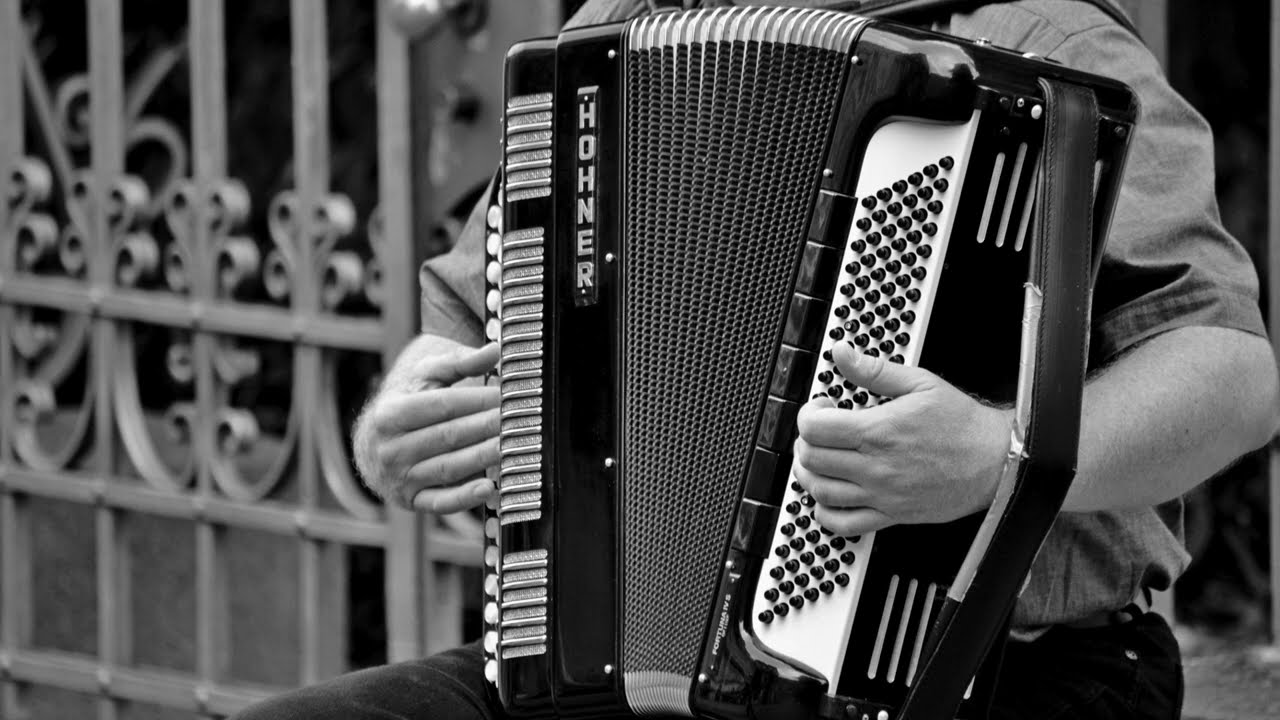 Очень красивые мелодии на аккордеоне