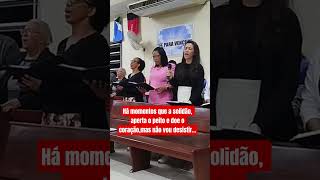 Há momentos em que a solidão,aperta o peito e doe o coração, mas não vou desistir 🔥🙏