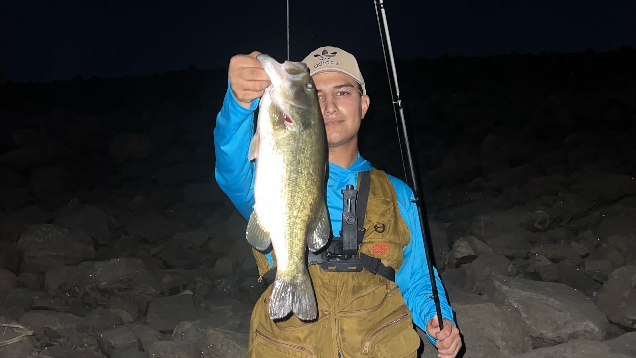 Bass fishing at Lake Success/Night fishing
