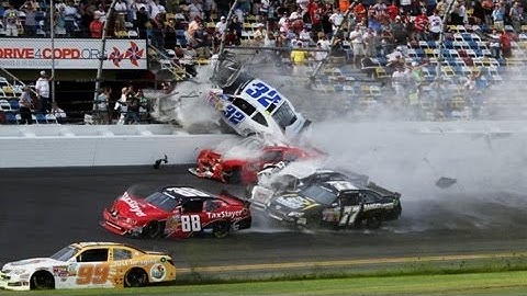 THE ULTIMATE NASCAR CRASH-COMPLIATION 2013 [PURE SOUND/NO MUSIC]