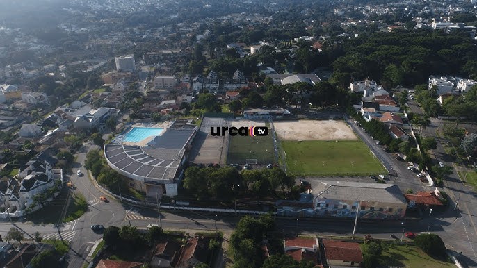 Urca Esporte Clube Ahú - R. Albano Reis, 170