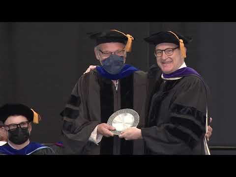 Gerald and Deanne Family Prize for Faculty Excellence | Pardee School Convocation 2022