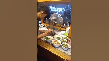 Rahasia Pembuatan Mie Yamin Ternyata Minyaknya Mengandung Minyak Ba... wang dan Kaldu Ayam #shorts