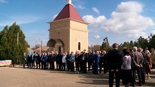 Главы Ставрополья и Омской области возложили цветы к памятнику участникам ВОВ