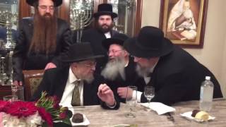 Rav Ahron Walkin and Rav Dovid Feinstein Discuss Shabbat and Technology
