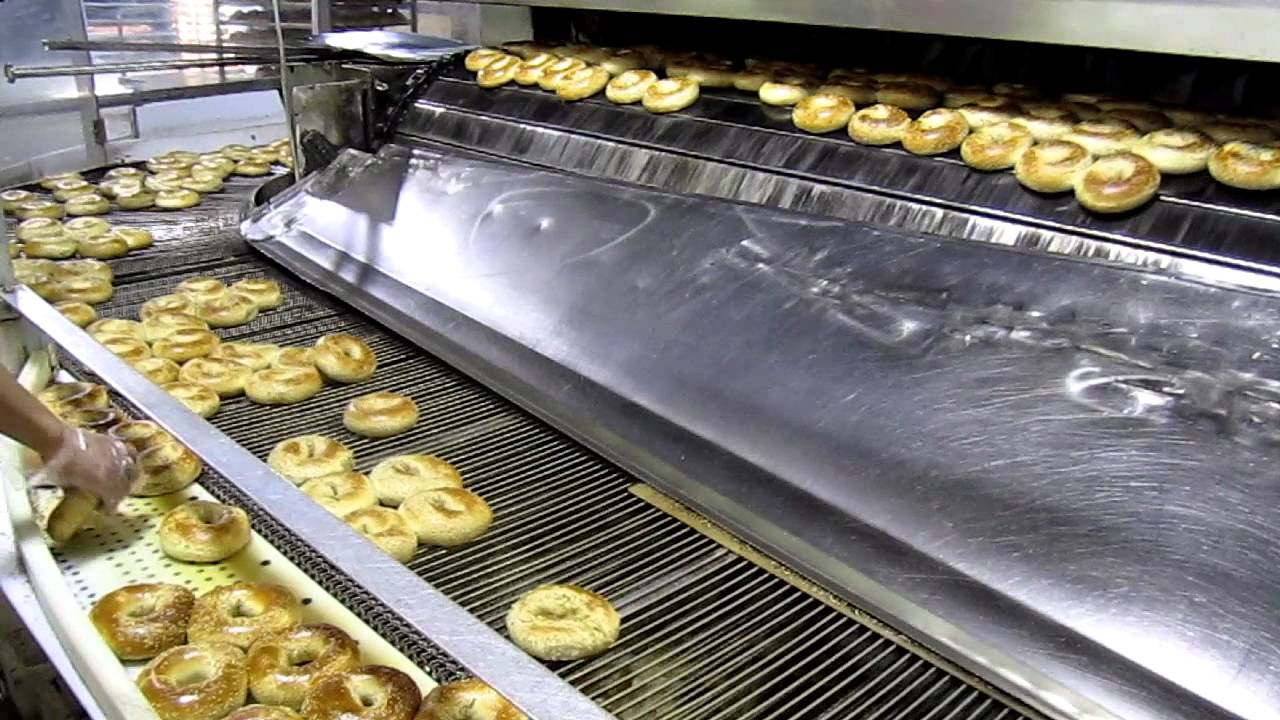 Fresh Bagels at Rockland Bakery YouTube