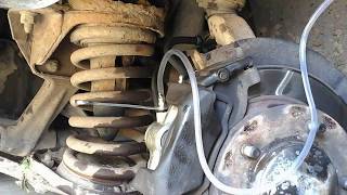 видео: Пошаговая замена переднего суппорта на Ниве 4х4 картинка: Пошаговая замена переднего суппорта на Ниве 4х4