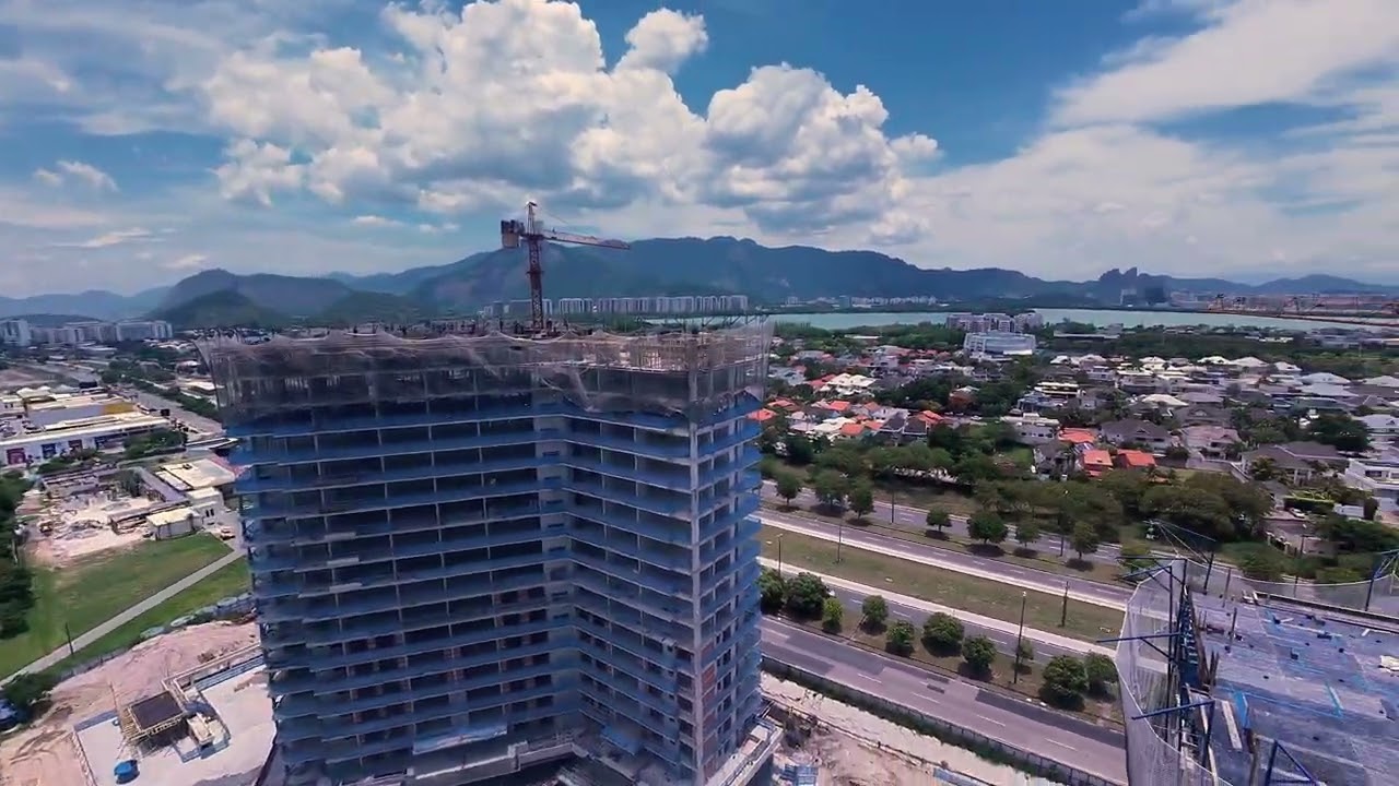 uma volta de avata para ver a obra