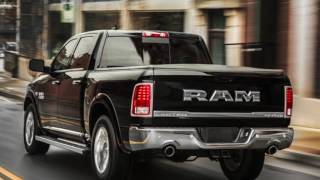 2016 Ram 1500 vs. Chevy Silverado in Lawrence