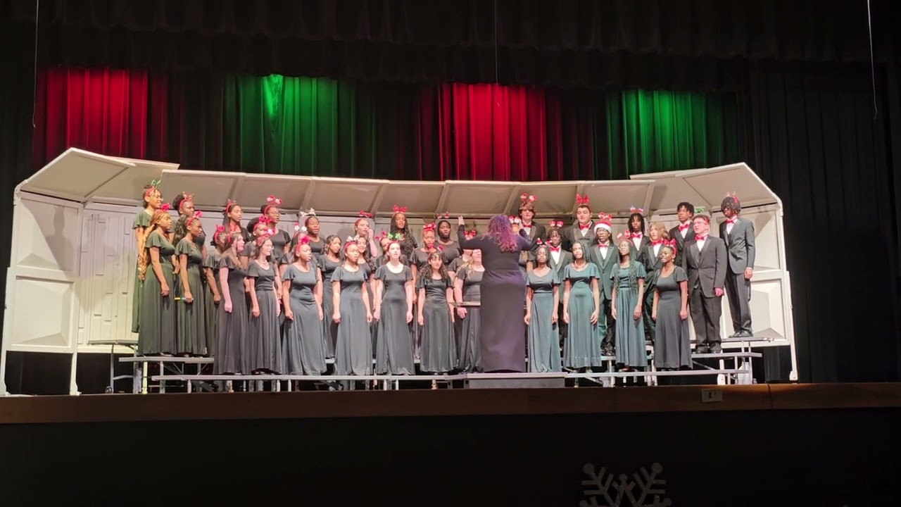 Carol of the Bells- Titan Singers
