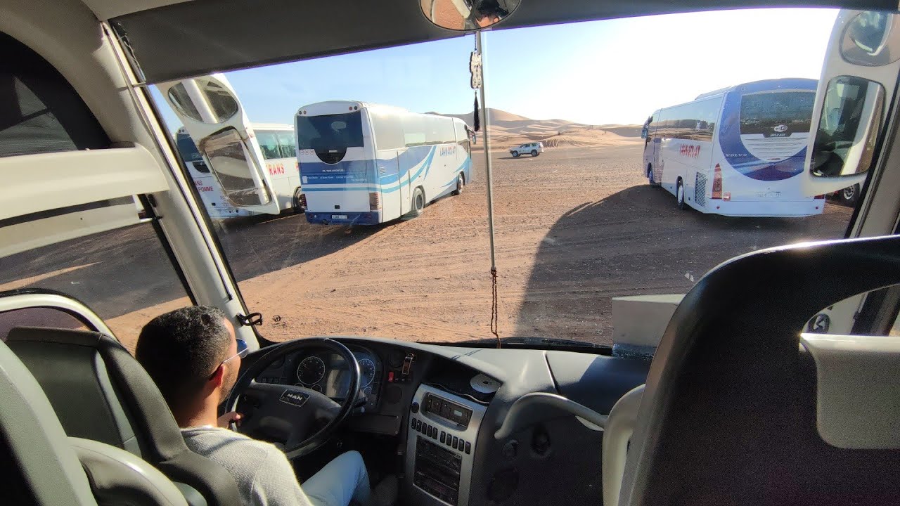 اجمل #اغنية امازيغية الحسنية في وسط #رمال #ذهبية بين مرزوكة