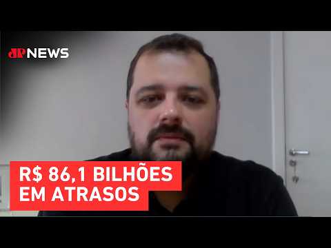 O que explica o recorde de crédito empresarial em atraso no Brasil? Assessor da FecomercioSP comenta