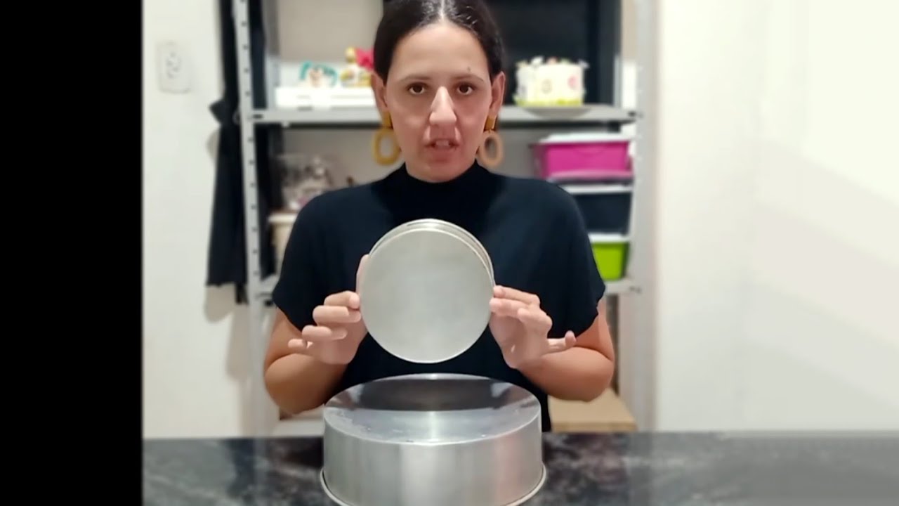 TAMANHO DE FORMA BOLO 2 ANDARES 5 KG 50 PESSOAS 50 FATIAS  Quantidade de Massa, Recheio e Receitas