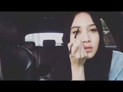Fathia Latiff - Thicken ur eyebrows with Glimmerstick eyebrow stickliner from Avon!💋