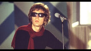 Scott Walker, Experimental Pop Icon, Dies At Age 76
