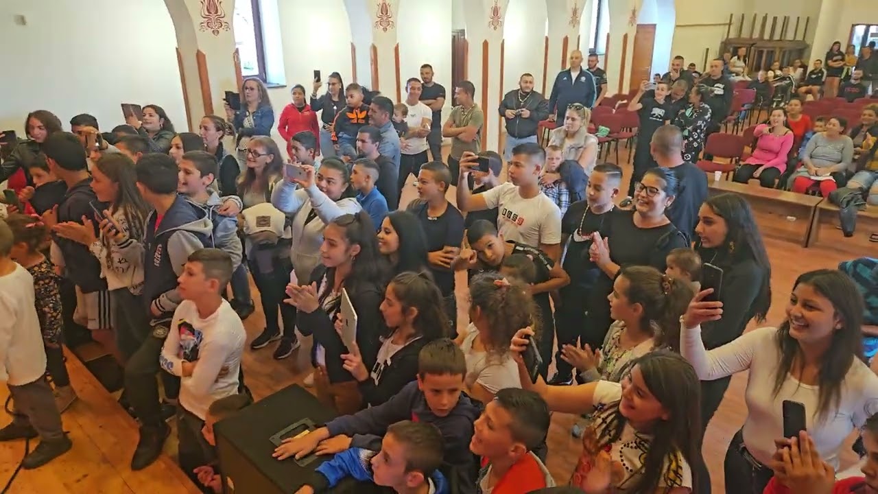 JÓNÁS EMIL - ALKOHOLISTA CSÖVES VAGYOK (PRÜGY)