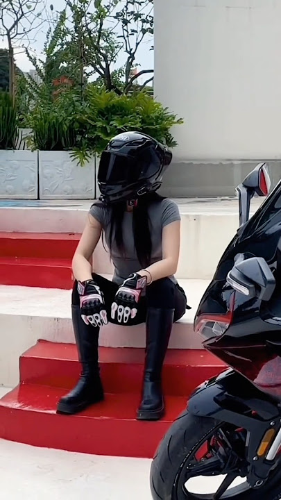 Let's go race ride to motorcycles girl