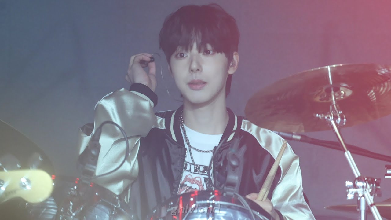 251121 스틸하트클럽 라이브스테이지 in 무신사개러지 ㅣ 시대유감(서태지와 아이들) ㅣ 김건대 직캠