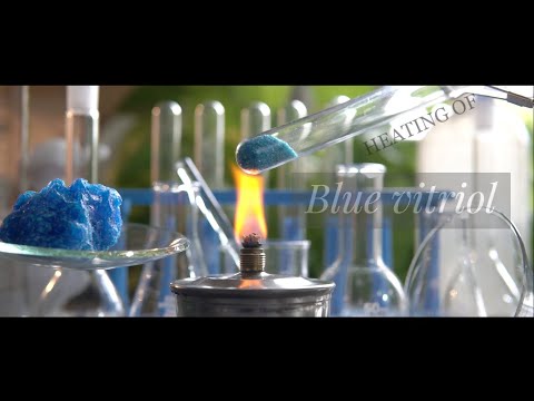 Video Heating Hydrated Copper Sulphate CuSO4.5H2O | Water of crystallization and copper sulphate - youtube