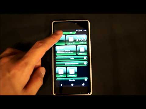 INFOBAR（インフォバー） A02｜TABROID