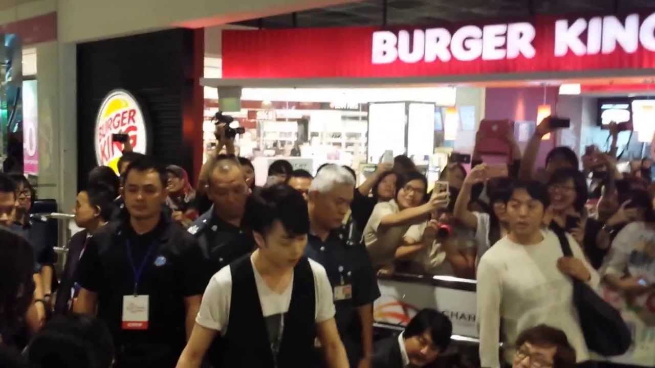 [HD] Sakurai Sho at Singapore Changi Airport 25 July 20