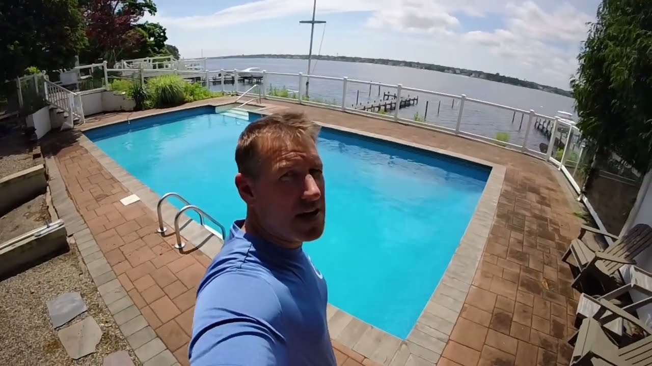 This is How Professionals Find Pool Leaks