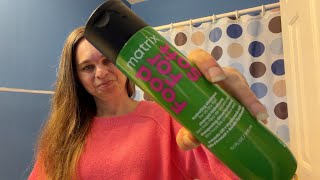 Look At What This Shampoo Does To My Hair | MATRIX Food For Soft Shampoo For Dry and Brittle Hair screenshot 4