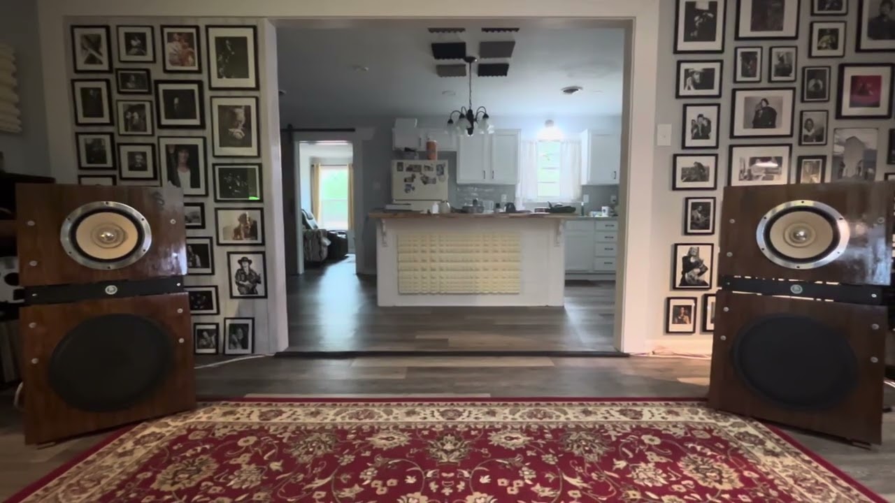 Lii Audio drivers / Decware monoblocs / Cambridge CXN - ModWright / Iron Man