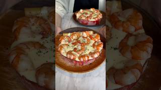 Tokyoforne, Chicago Pizza With Lots Of Big Shrimps Available In Nakame