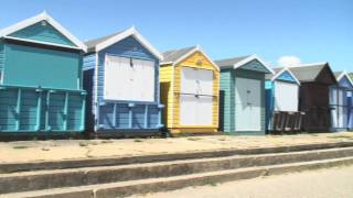 Walk With Fred From Highcliffe To Friars Cliff In Dorset, Uk