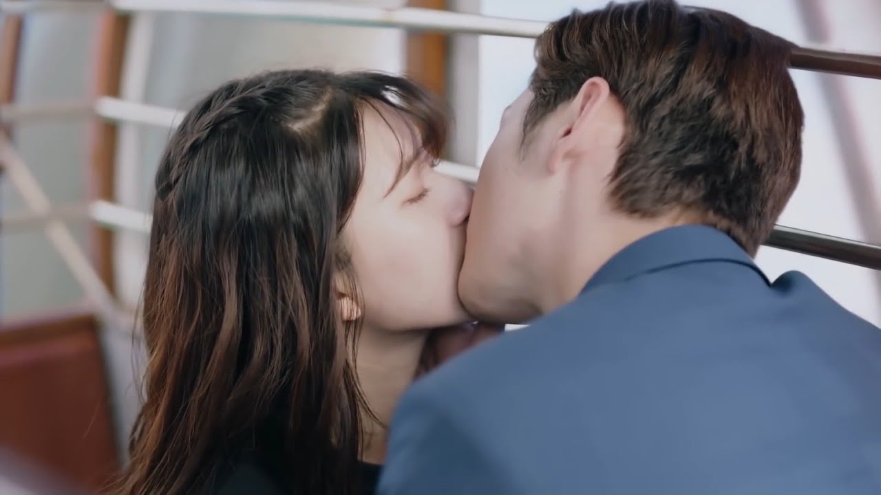 Поцелуй моего босса на колесе обозрения, загадывай наилучшие пожелания