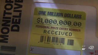 Florida neighbors try to save senior woman from sweepstakes scam