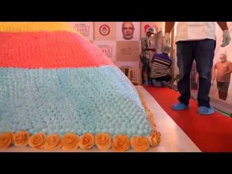World's Tallest Cake Guinness Record, Surat