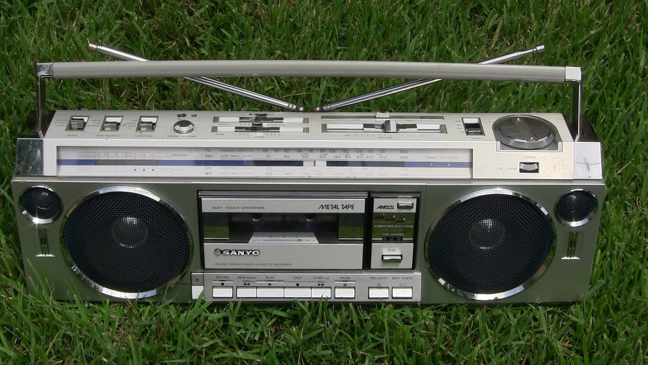 SANYO  ■　7キロ　■　2011年　■　ASW-70D 【保管　倉庫】 ASW-P70D(W) 概要 - 全自動洗濯機 | 洗濯機・衣類乾燥機（三洋