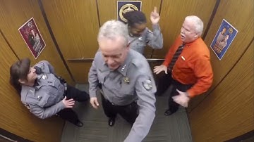 when that crash bash loading screen comes up