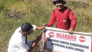 Pemdes Karanganyar Bereskan Sampah Di Aliran Sungai