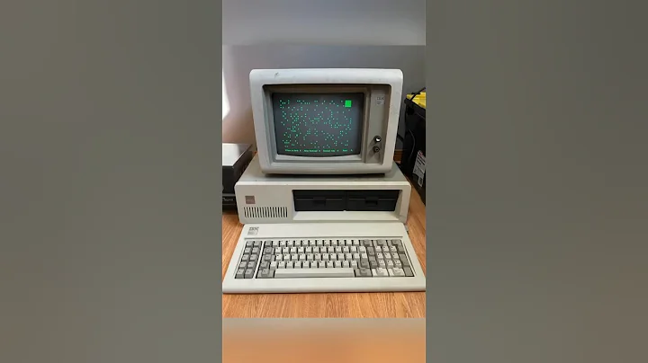 IBM 5150: The World’s First PC 💻 #nostalgia #computer #nostalgic #1980s #80s #shorts