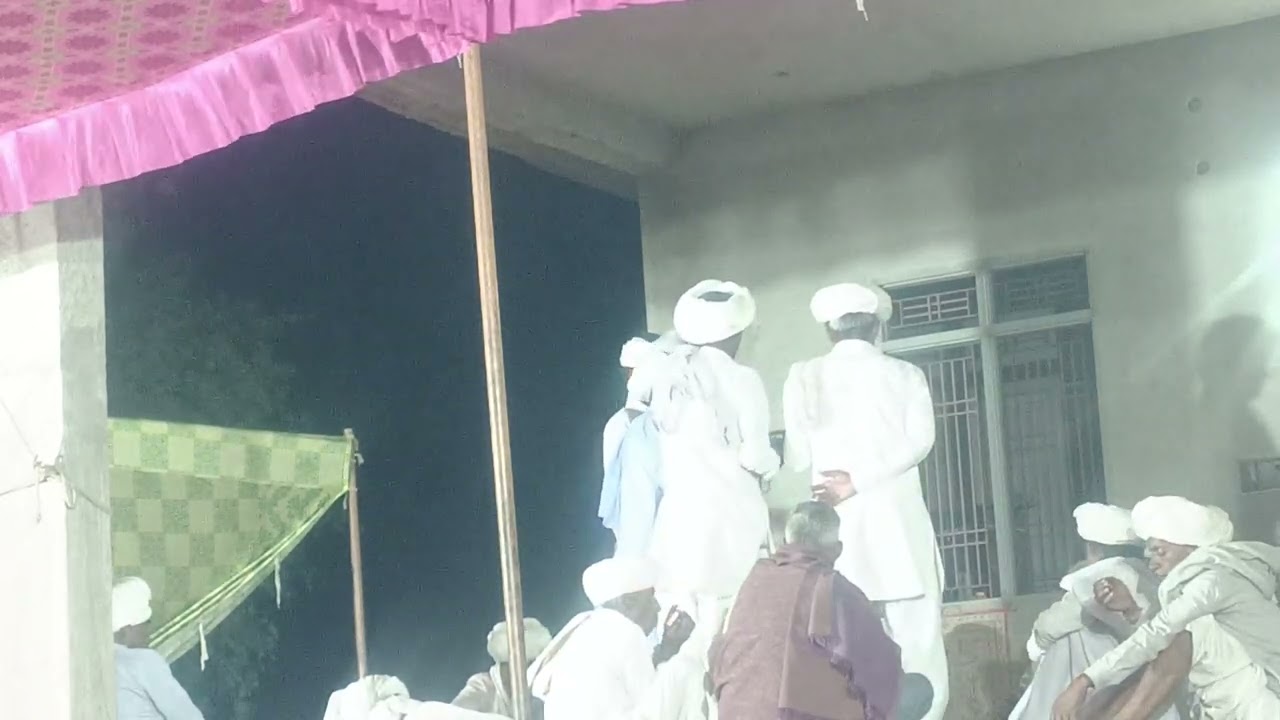 नर देख ले तमाशा लकड़ी का।