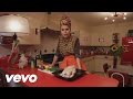 Paloma Faith - Cooking With Paloma Faith - The Perfect Chicken (VEVO LIFT)
