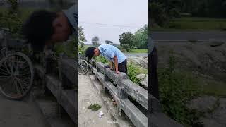 Thora Bohot Handstand💪😁#viral #handstand#trending #viralvideo #denajar rix🤫#handstan status