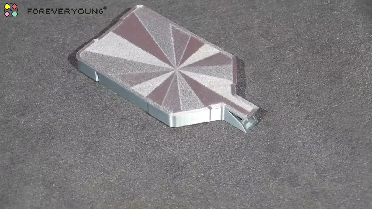 🎨 Discover our Silky Silver Diamond Tray – perfect for a touch of sophistication. ✨